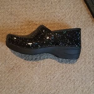 Dansko Women's Shoes